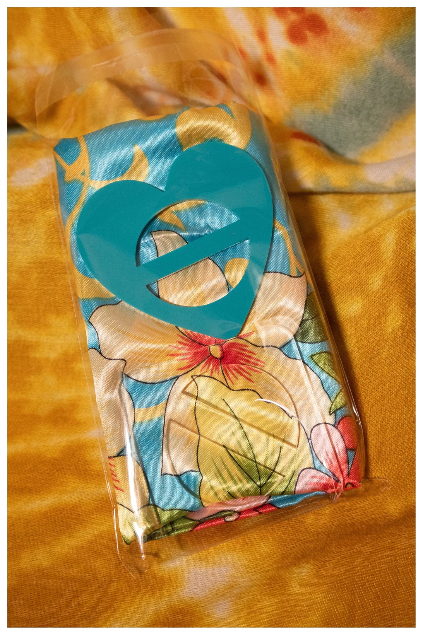 Colossal Cutie Scarves - Floral Lux
