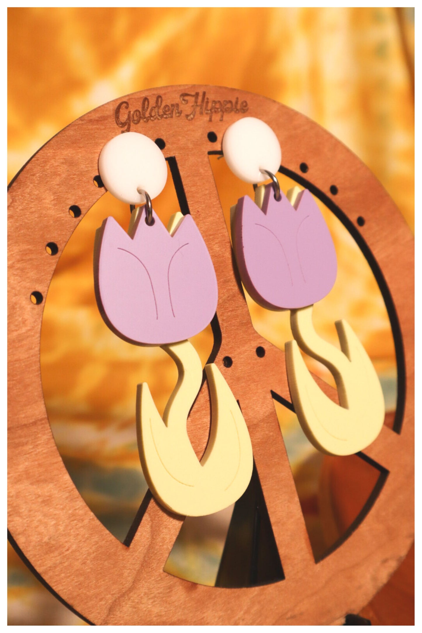 Groovy Tulip -(Matte)