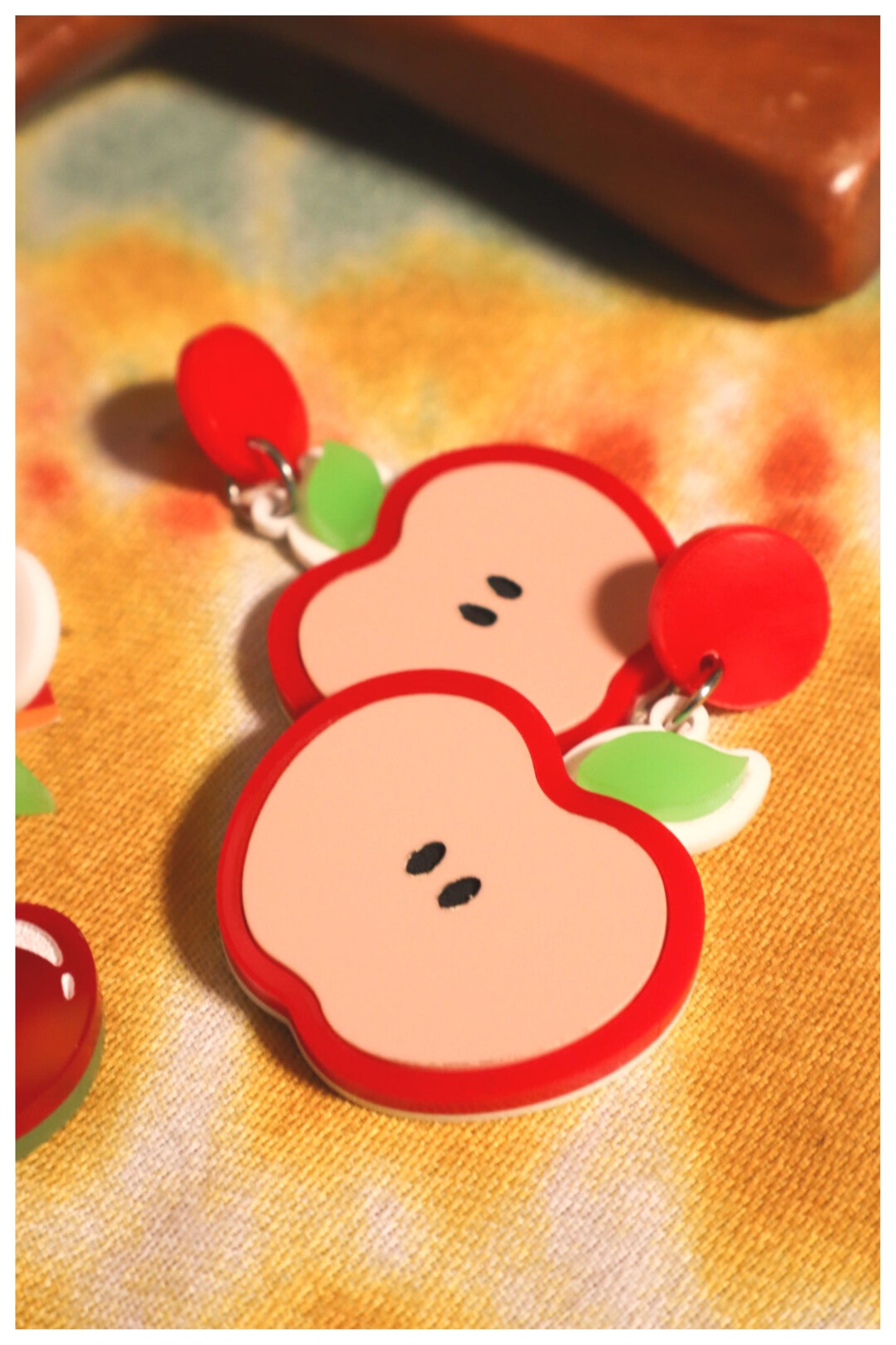 Bobbin Apples